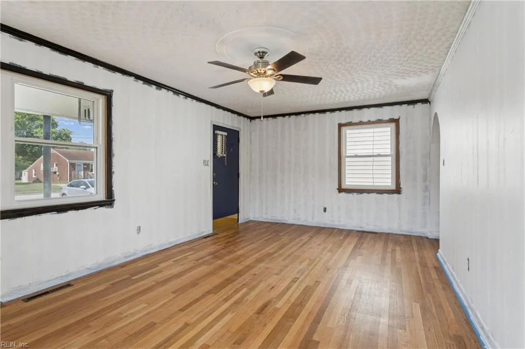 1006 Easterly AVE, HAMPTON VA 23669 thumb 8
