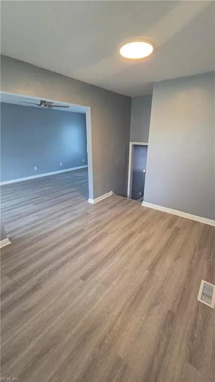 3325 Greenwood DR, HAMPTON VA 23666 thumb 12