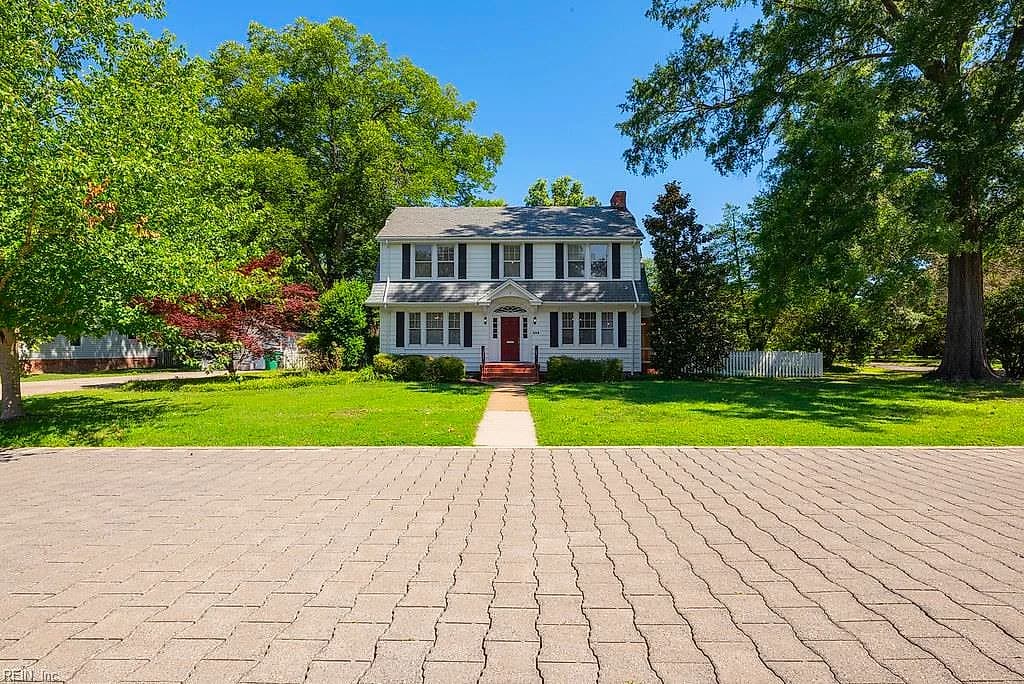 209 Randolph CIR, ASHLAND VA 23005 - Main photo