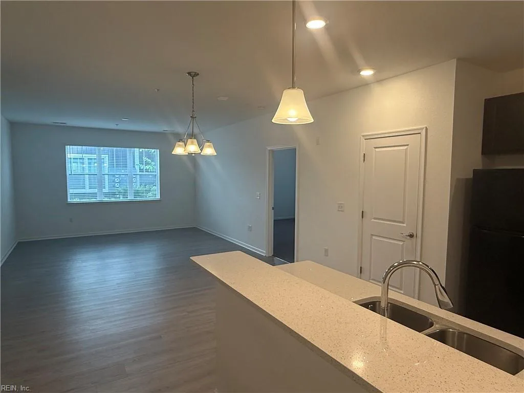 1725 Dromolin DR #105, VIRGINIABEACH VA 23456 thumb 9