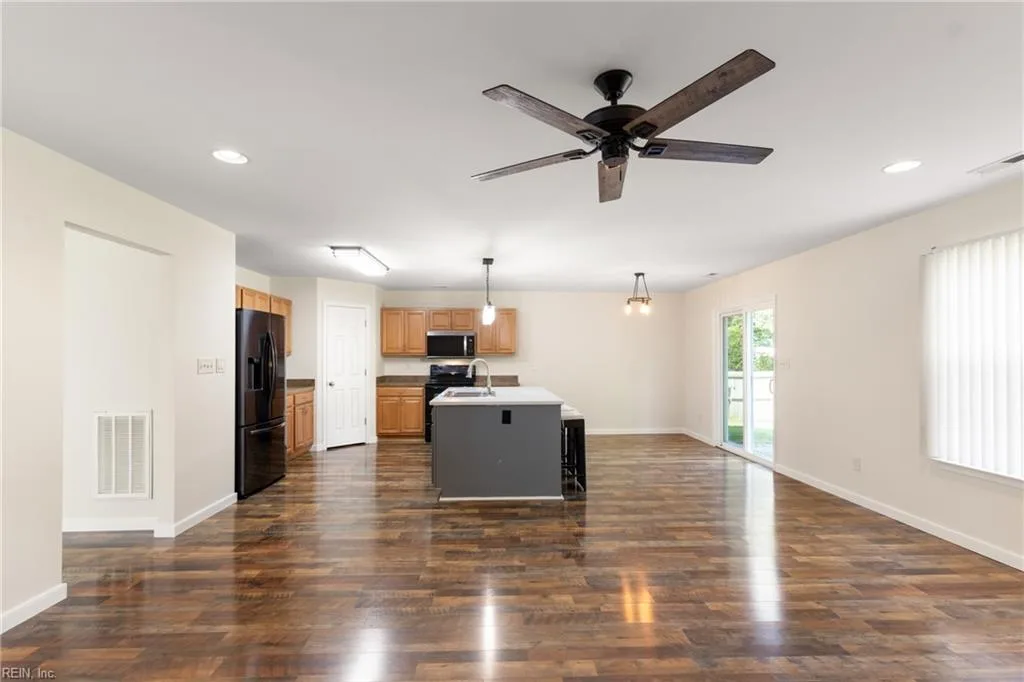7246 Jeanne DR, GLOUCESTER VA 23061 thumb 11