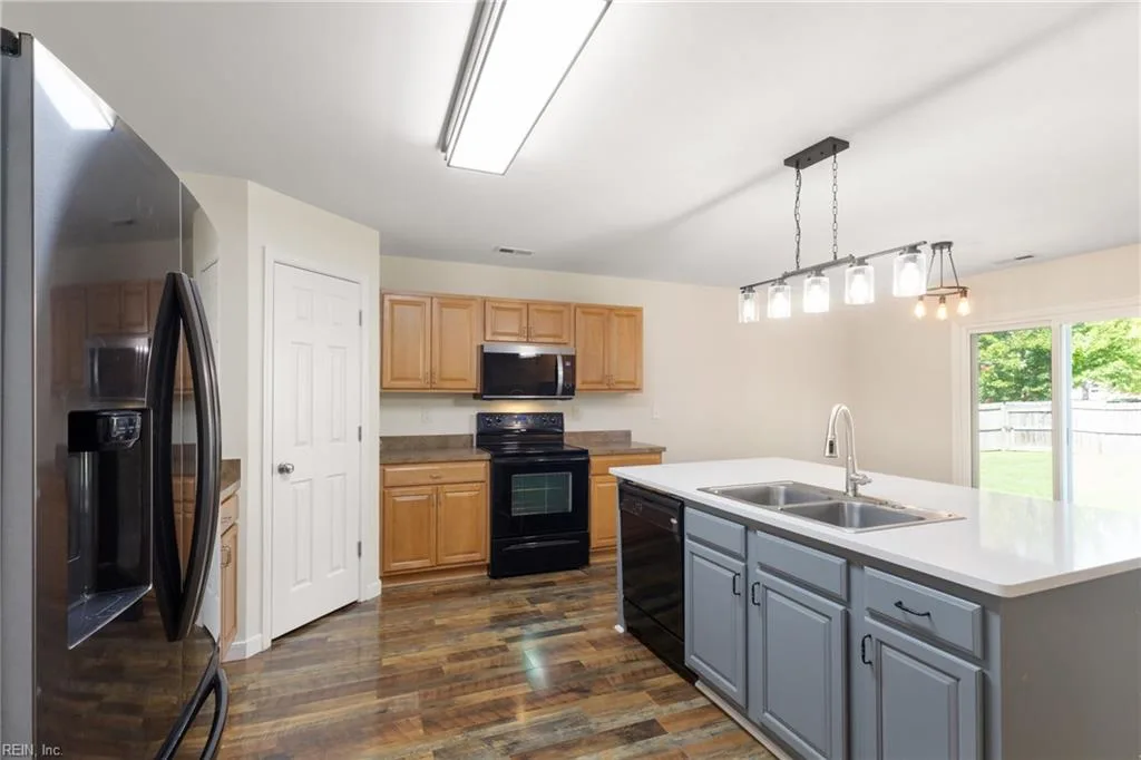 7246 Jeanne DR, GLOUCESTER VA 23061 thumb 7