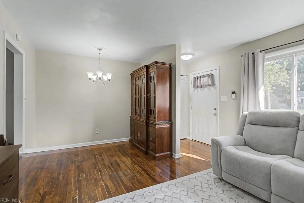 608 Cromer CT, HAMPTON VA 23661 thumb 11