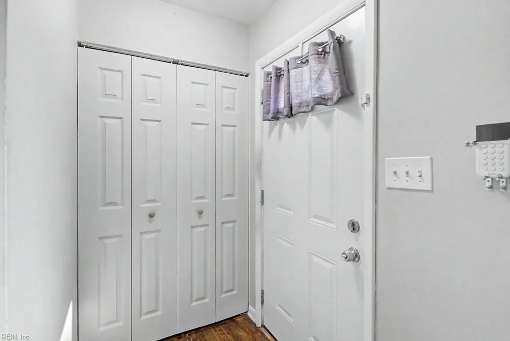 608 Cromer CT, HAMPTON VA 23661 thumb 6