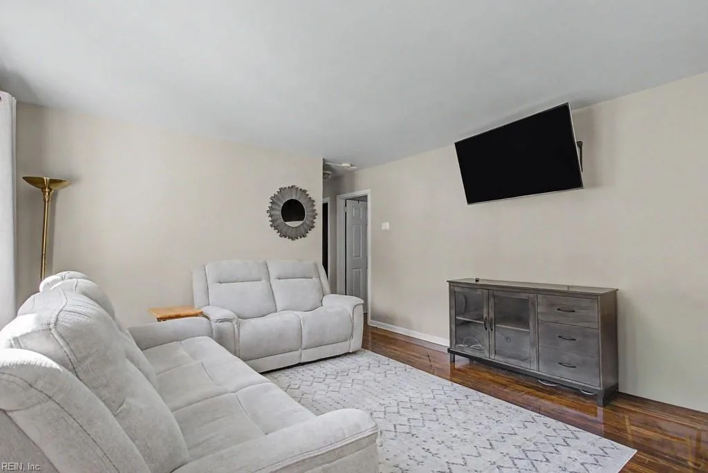 608 Cromer CT, HAMPTON VA 23661 thumb 8