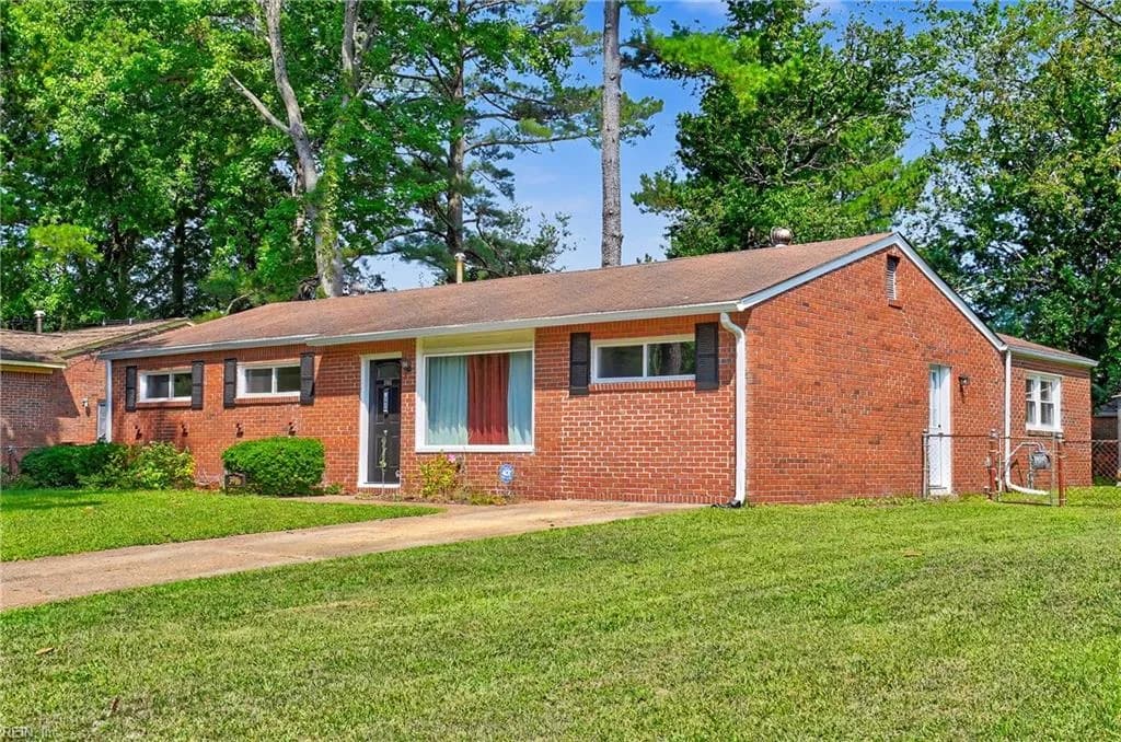 3916 Port RD, CHESAPEAKE VA 23321 - Photo 3