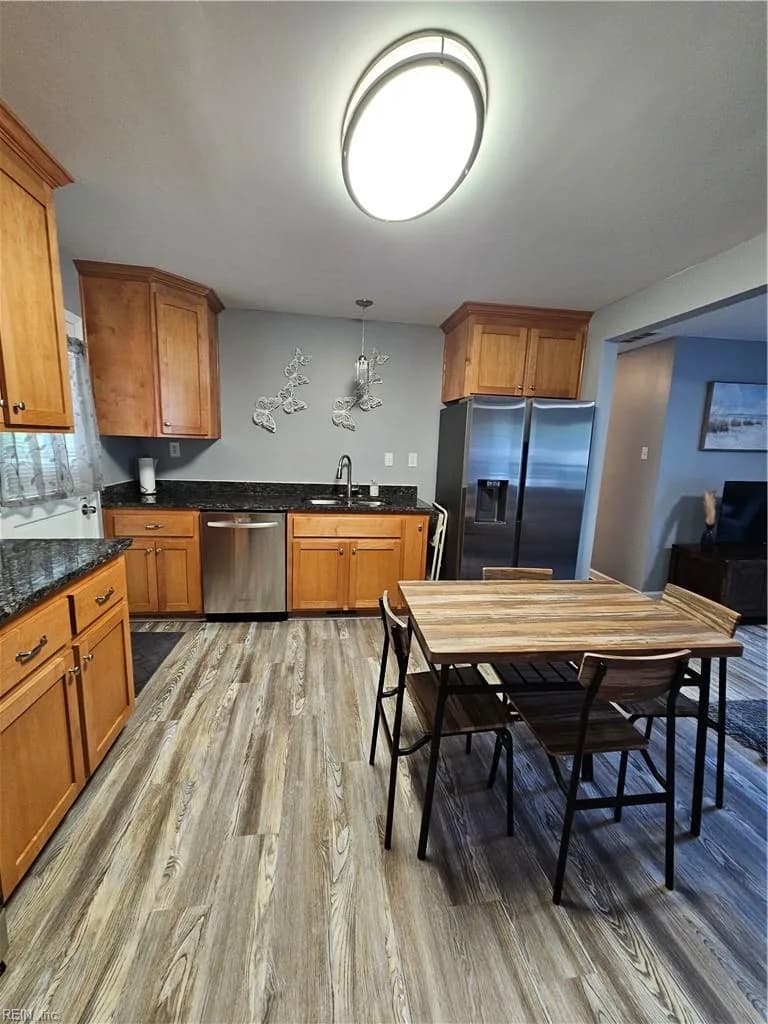330 Shawen DR, HAMPTON VA 23669 thumb 8