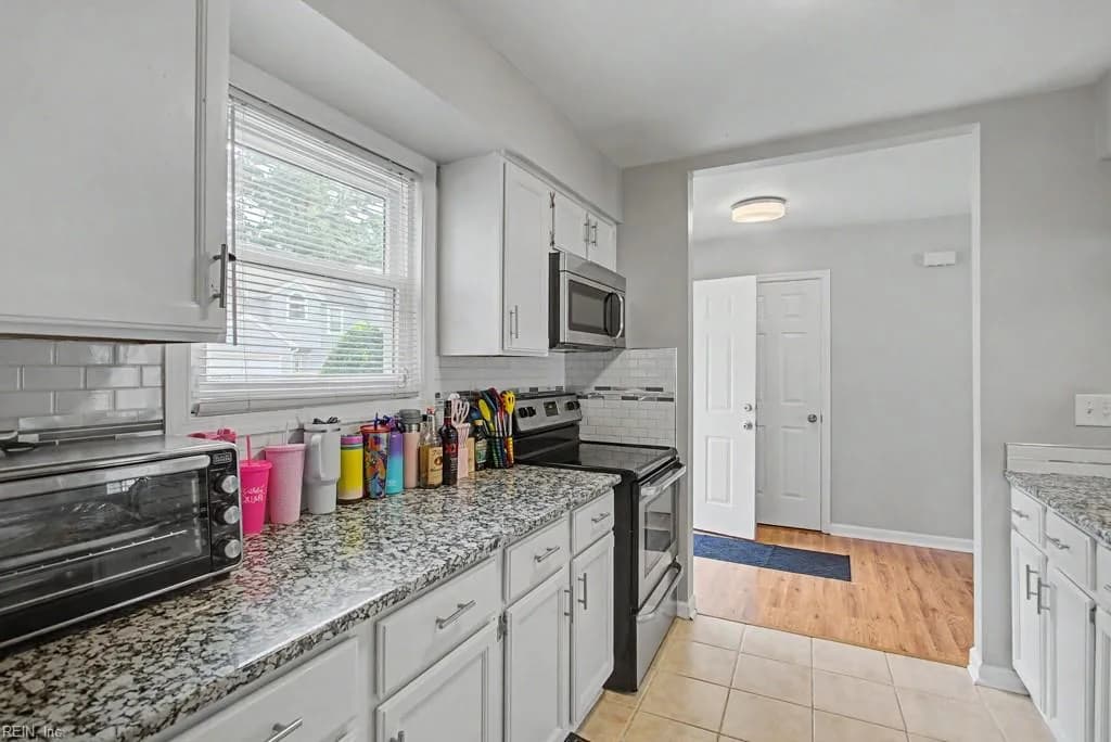 94 Madison CHSE, HAMPTON VA 23666 thumb 6