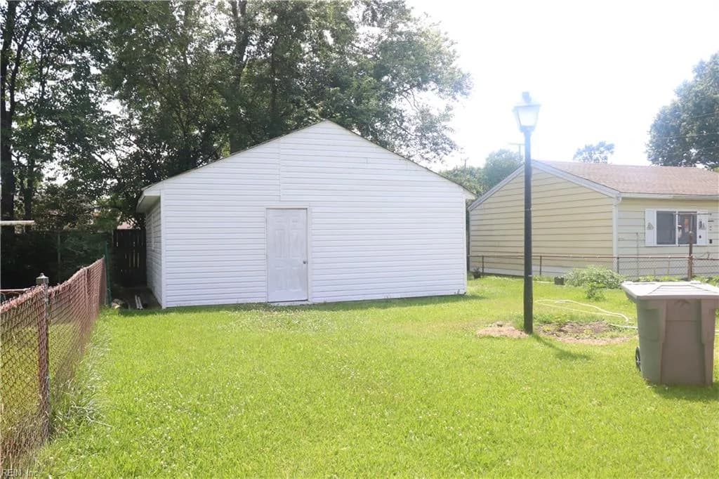 445 Smiley RD, HAMPTON VA 23663 thumb 9