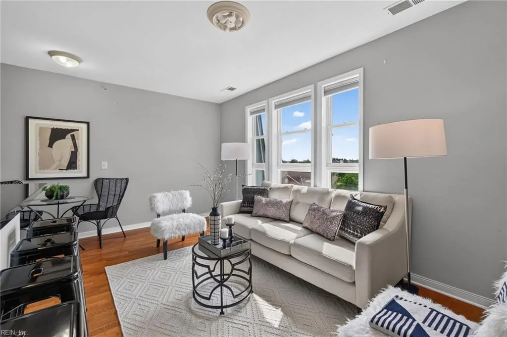 388 Boush ST #409, NORFOLK VA 23510 thumb 7
