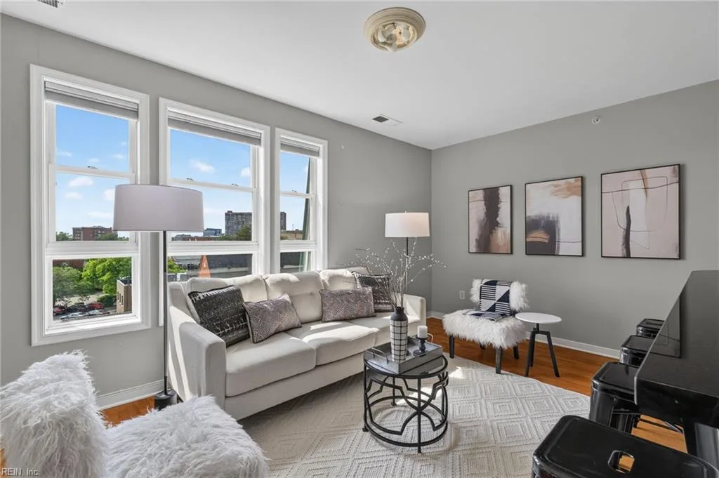388 Boush ST #409, NORFOLK VA 23510 thumb 9