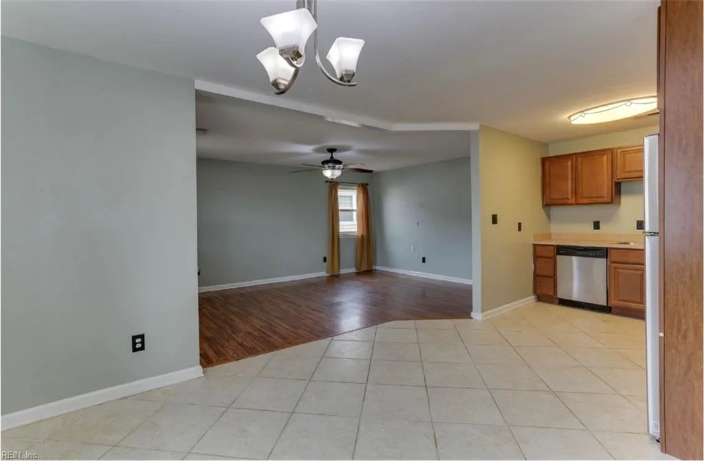3521 Dana LN, VIRGINIABEACH VA 23452 thumb 6