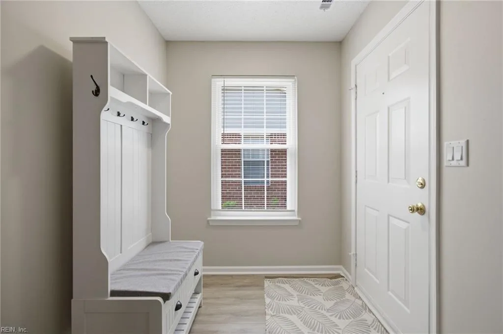 713 Oak Mill LN, NEWPORTNEWS VA 23602 thumb 8