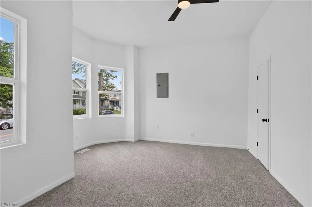 1913 County ST, PORTSMOUTH VA 23704 thumb 7