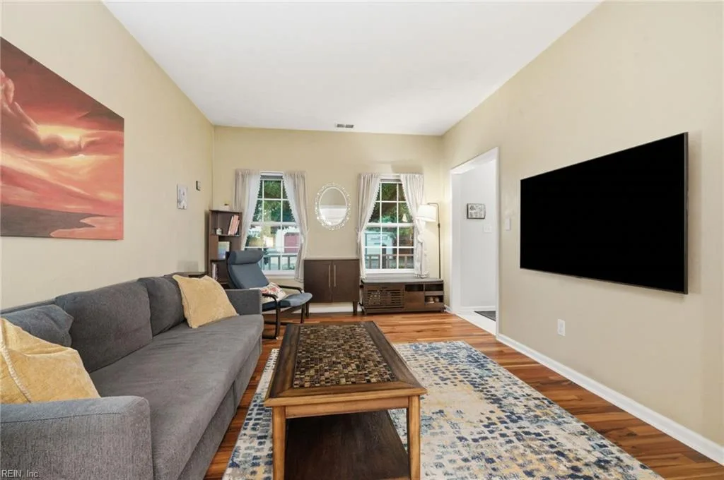 527 Windward DR, CHESAPEAKE VA 23320 thumb 7