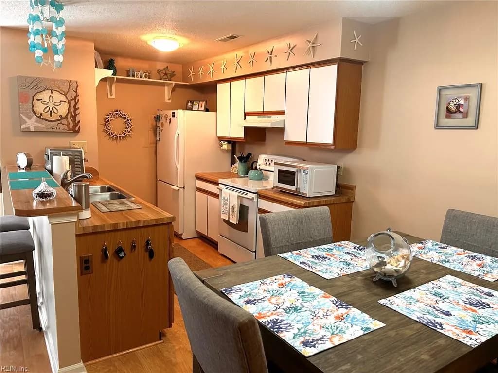 1748 Harvest Bend CT, VIRGINIABEACH VA 23464 thumb 7