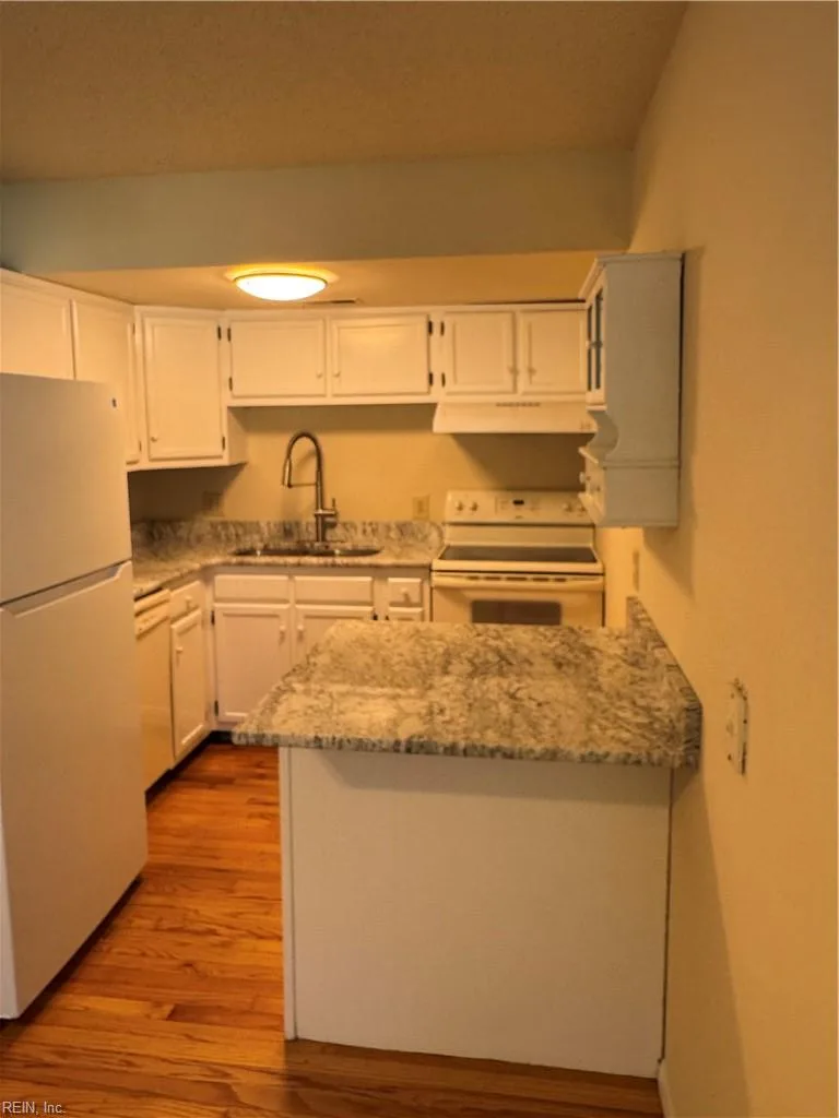 900 Colley AVE #1, NORFOLK VA 23507 thumb 12