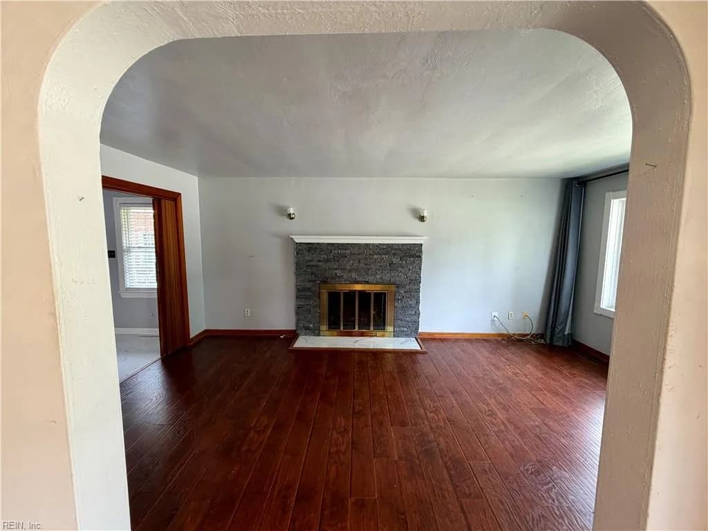 1452 E Pembroke AVE, HAMPTON VA 23663 thumb 7