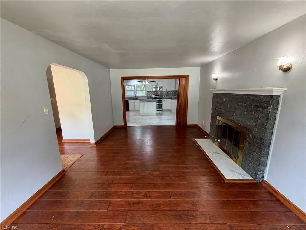 1452 E Pembroke AVE, HAMPTON VA 23663 thumb 10