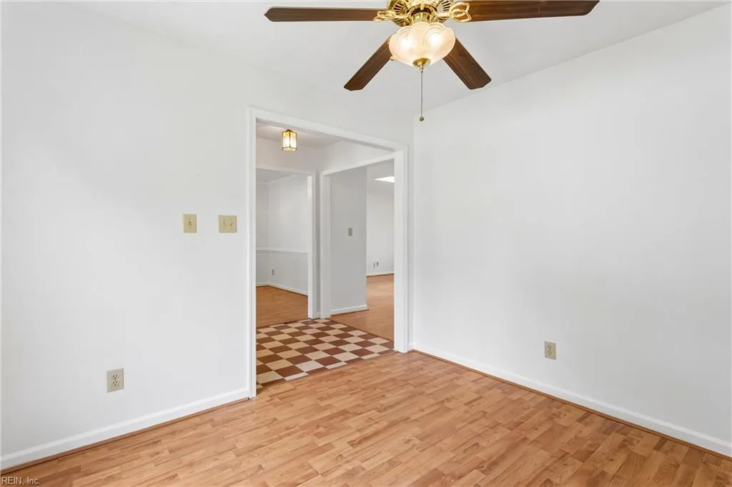 106 Holloway DR, HAMPTON VA 23666 thumb 11