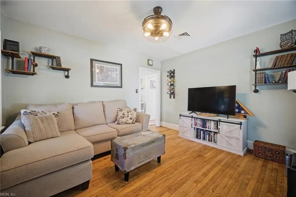 9554 12th Bay ST, NORFOLK VA 23518 thumb 12