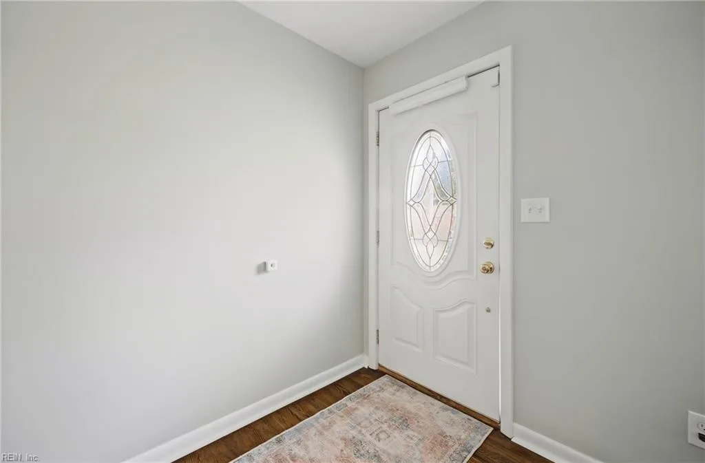 220 Manchester DR, HAMPTON VA 23666 thumb 7