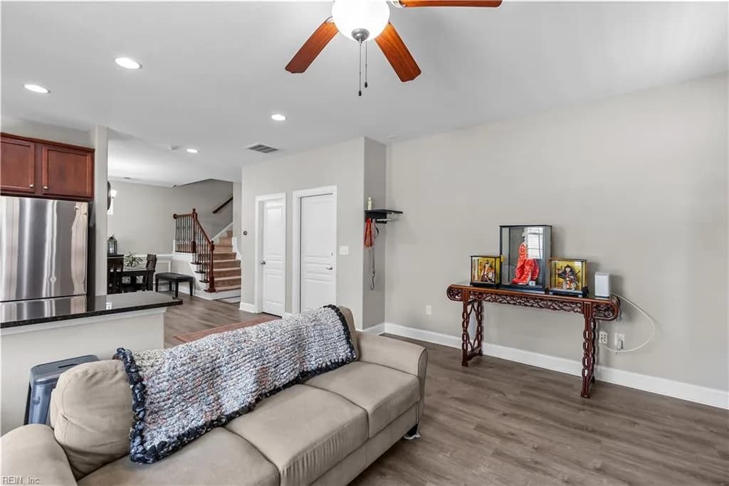 1516 Drumheller DR, VIRGINIABEACH VA 23464 thumb 6