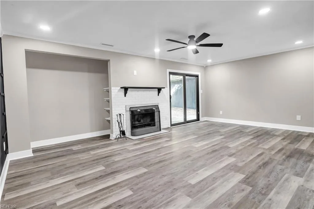 8 Glouchester CIR, CHESAPEAKE VA 23320 thumb 6