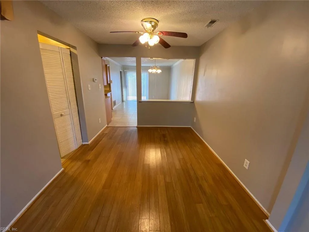 1324 Sierra DR, VIRGINIABEACH VA 23453 thumb 8