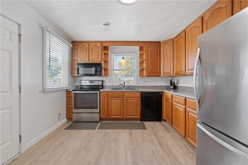1415 Willow AVE, CHESAPEAKE VA 23325 thumb 10