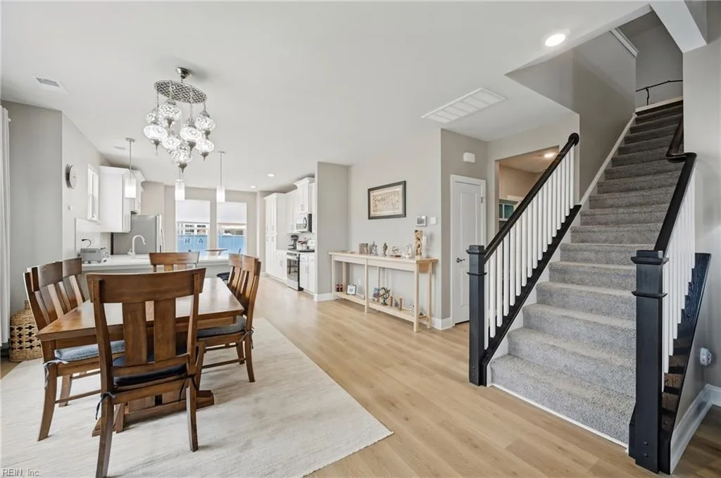 2000 Barton LN, CHESAPEAKE VA 23322 thumb 8