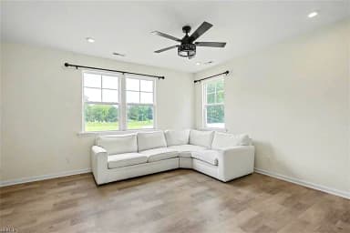 106 Meadows Landing LN, SUFFOLK VA 23434 thumb 7
