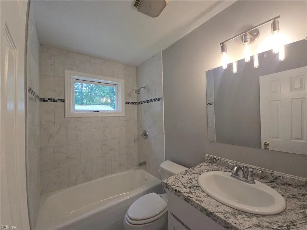 100 Prince James DR, HAMPTON VA 23669 thumb 8