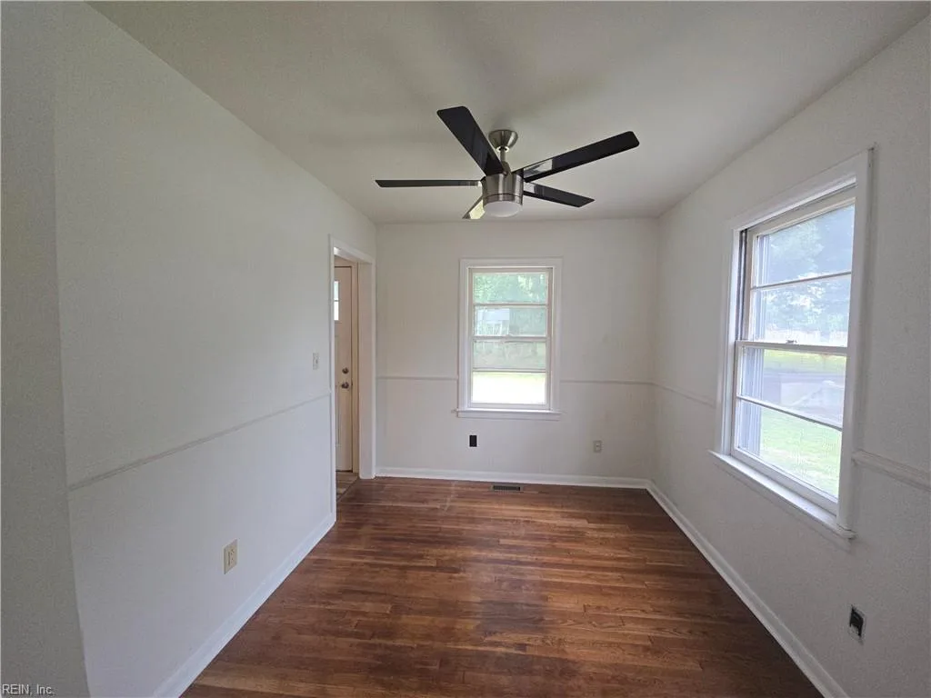 100 Prince James DR, HAMPTON VA 23669 thumb 9