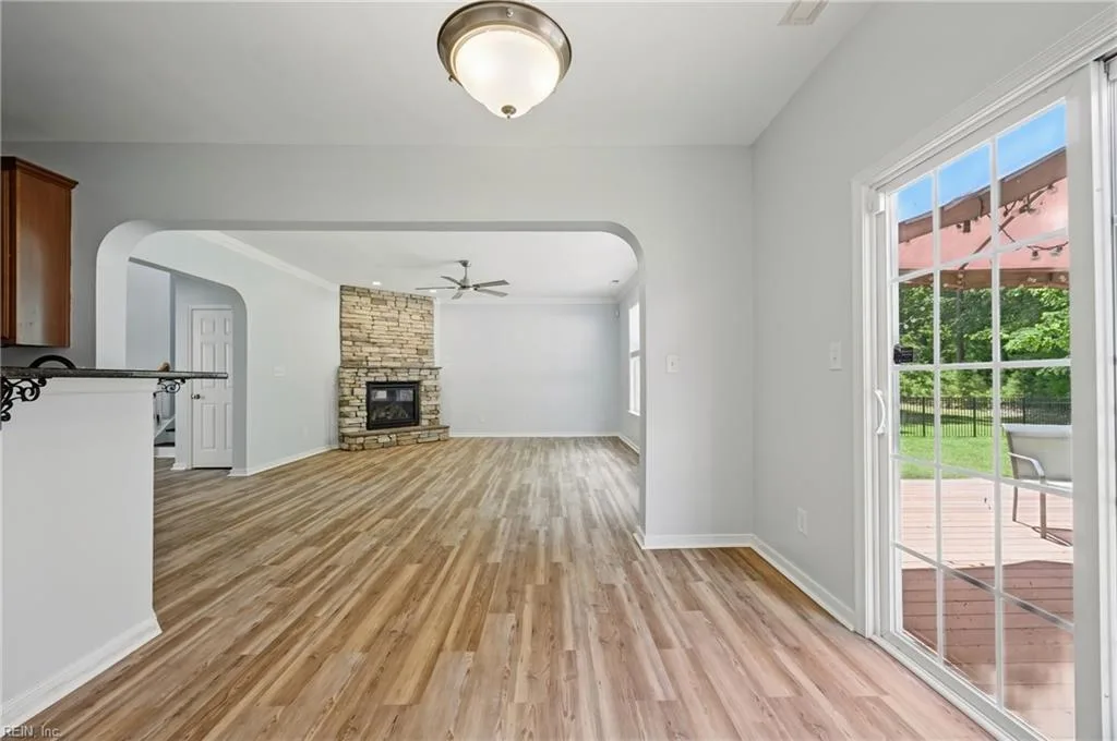 244 Grandville ARCH, SMITHFIELD VA 23430 - Photo 3