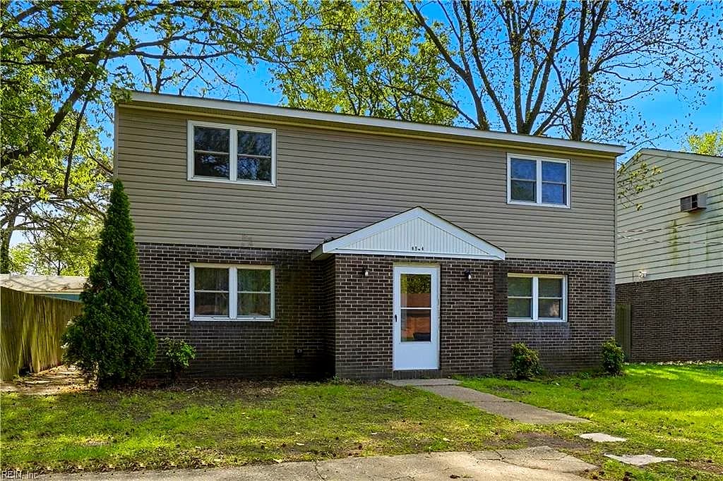 9554 Lakeside DR, NORFOLK VA 23503 - Main photo