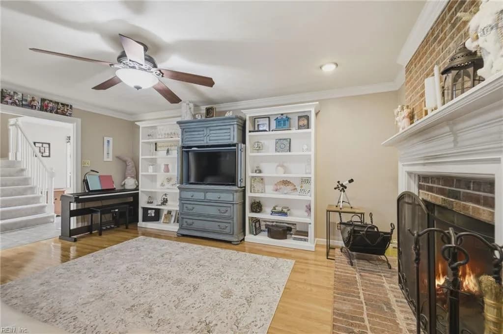 1 N Point DR, PORTSMOUTH VA 23703 thumb 11
