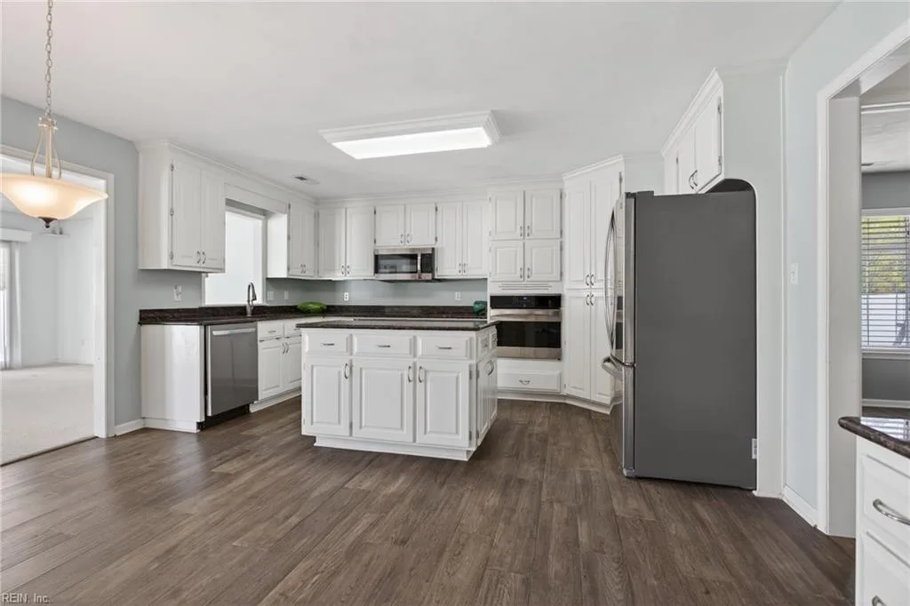 880 Los Colonis DR, VIRGINIABEACH VA 23456 thumb 12