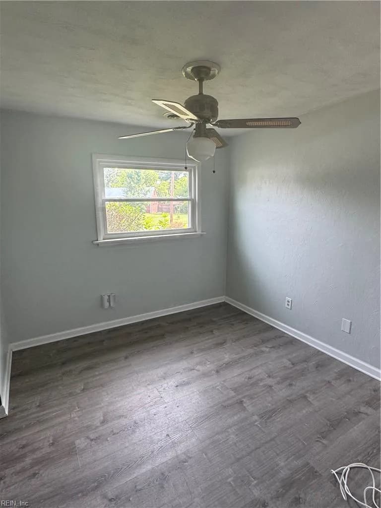 470 Gretna CT, HAMPTON VA 23669 thumb 12