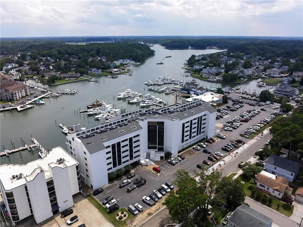 500 Winston Salem AVE #410, VIRGINIABEACH VA 23451 - Photo 2