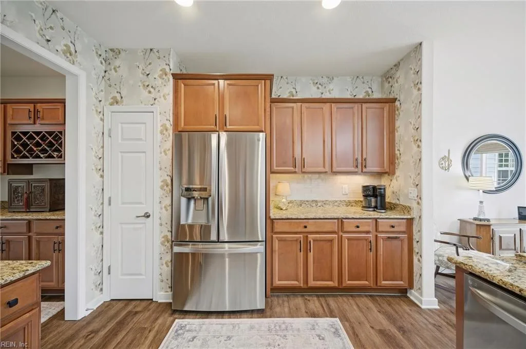 1517 Eagle Glen DR, CHESAPEAKE VA 23322 thumb 8