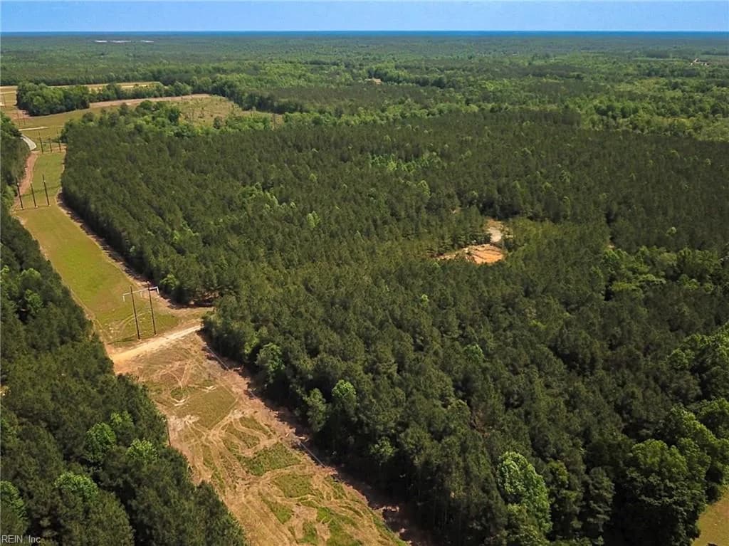 145AC Moore's Ferry RD, EMPORIA VA 23847 thumb 6