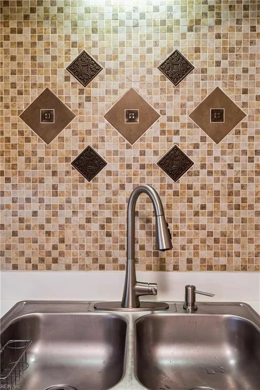 503 Kristy CT, NEWPORT NEWS VA 23602 thumb 10