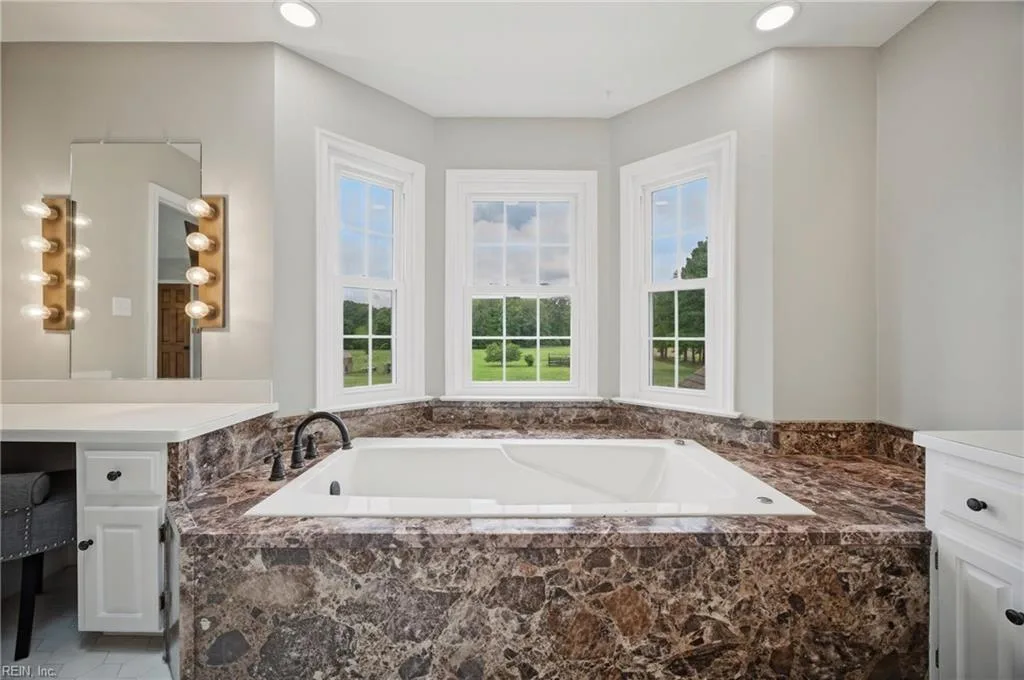 2704 Indian Creek CT, VIRGINIABEACH VA 23457 thumb 8