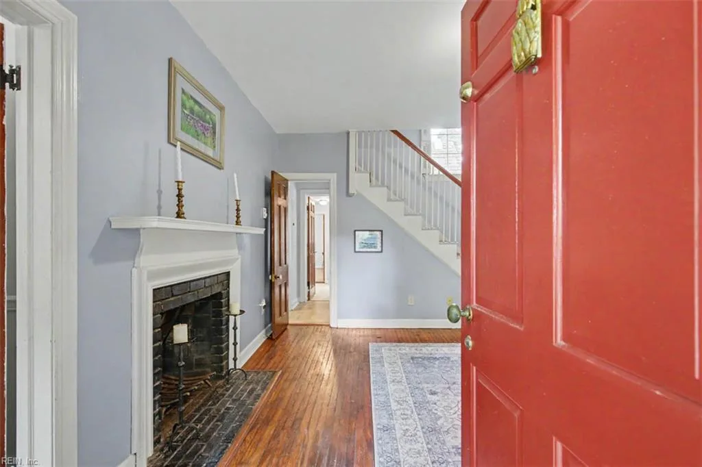 58 Hopkins ST, NEWPORT NEWS VA 23601 - Photo 5