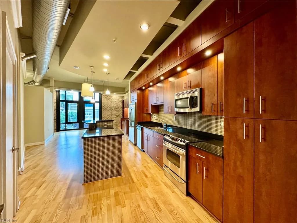 415 Saint Pauls BLVD #406, NORFOLK VA 23510 thumb 6