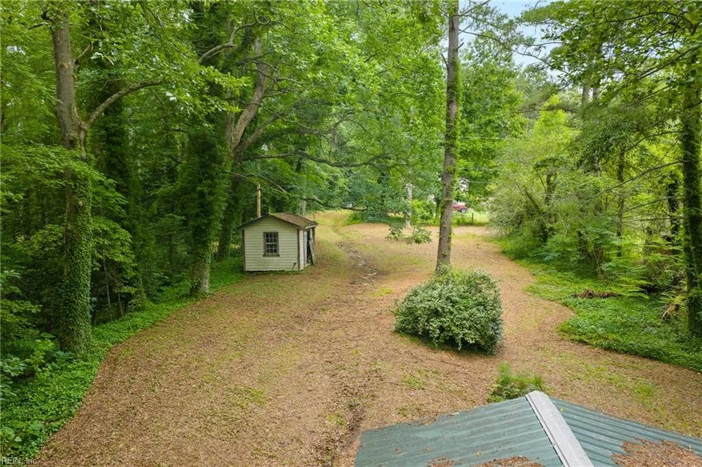 3938 Paradise Point RD, HAYES VA 23072 thumb 7