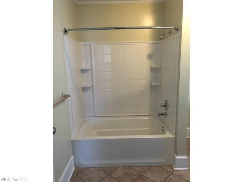 207 Poplar AVE, NORFOLK VA 23523 thumb 6
