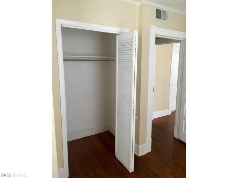 207 Poplar AVE, NORFOLK VA 23523 thumb 8