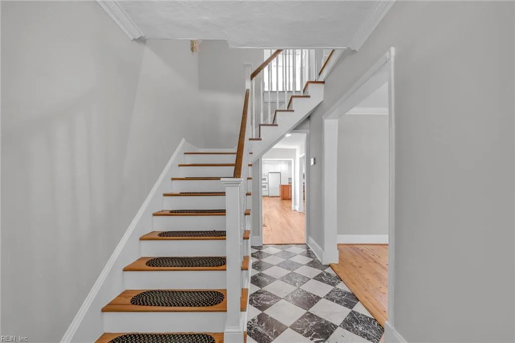 329 Center ST, HAMPTON VA 23669 thumb 11